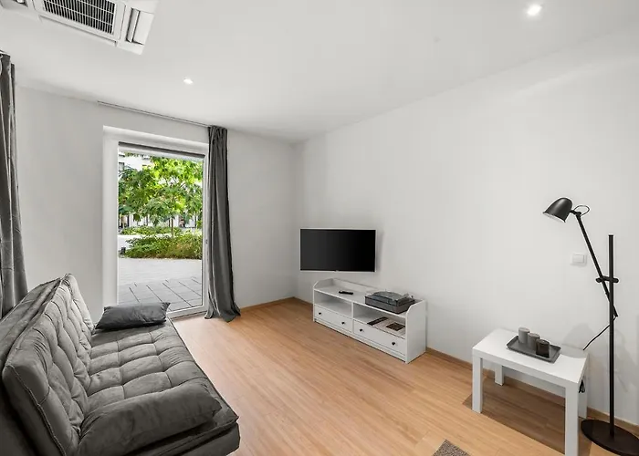Vibestudio B4 - 1090 - 50m2 - Self Check-in - Ac Апартаменти